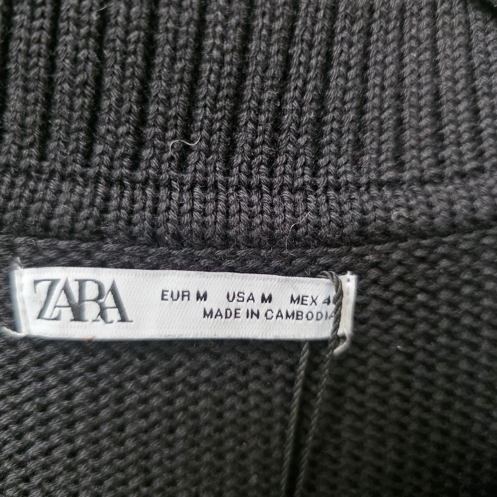 ZARA Knit Sleeveless Sweater Vest Black Size M Collared Minimalist Layering Top - Picture 4 of 12